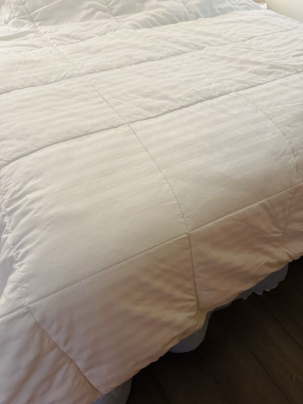 Real Simple White Down Alternative Comforter Duvet Insert 88x88" Full Queen gallery
