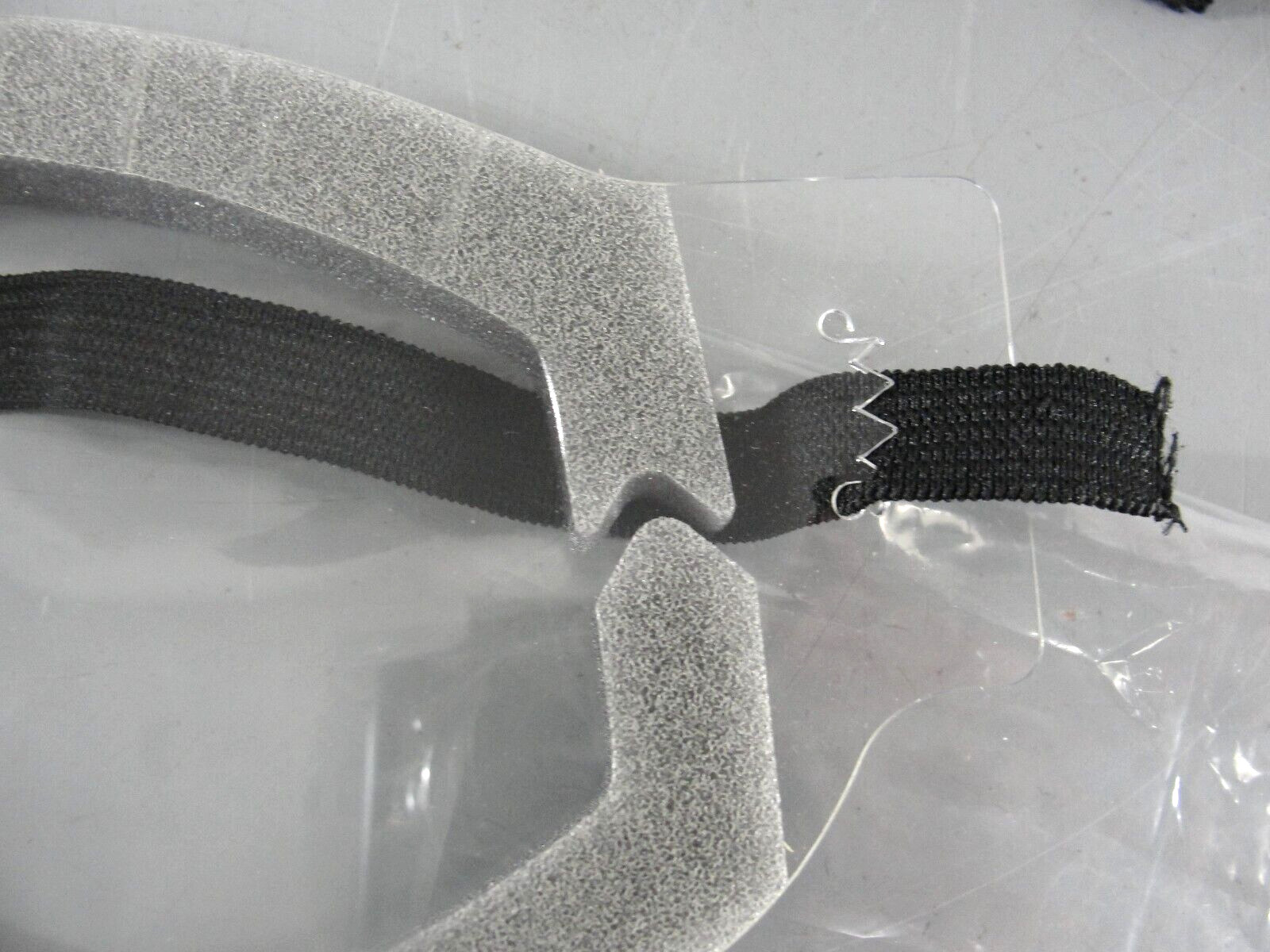 DISPOSABLE FLUID FOG DUST RESISTANT 👁️ PROTECTIVE EYEWEAR SAFETY GOGGLES LOT 8 gallery