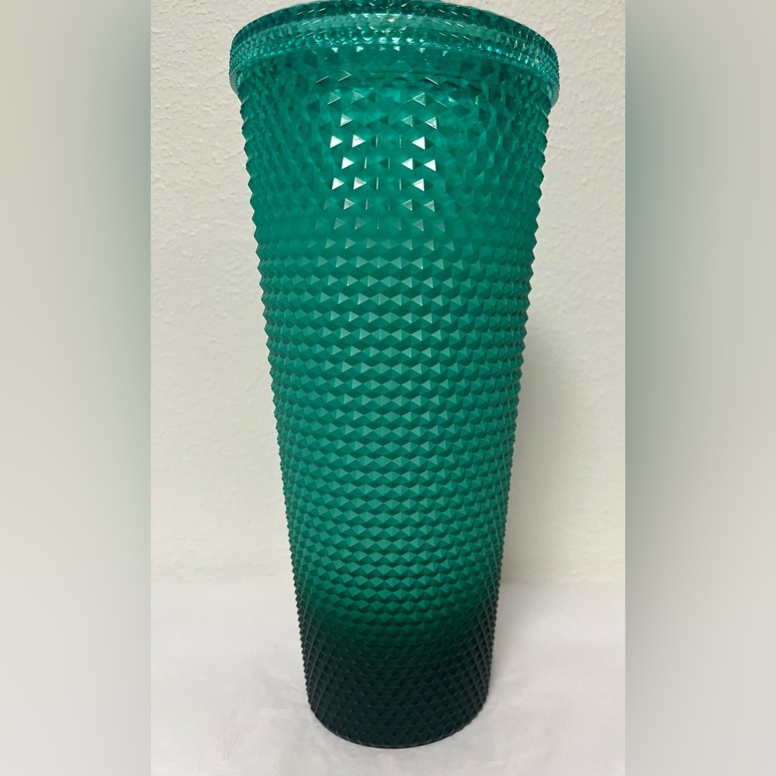 Starbucks Green Gradient Studded Acrylic Tumbler Fall Winter Holiday 2022 24oz gallery