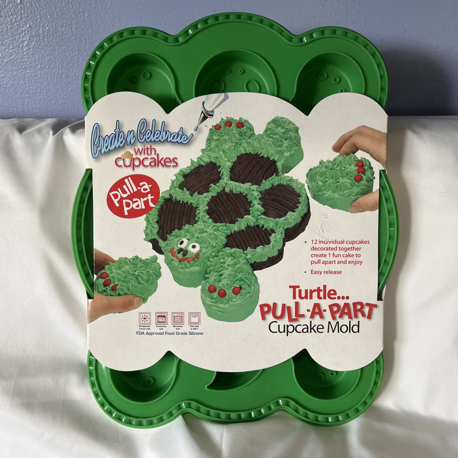 Pull-A-Part Turtle Cupcake Mold New In Packaging Silicone FDA Approved Party Fun gallery