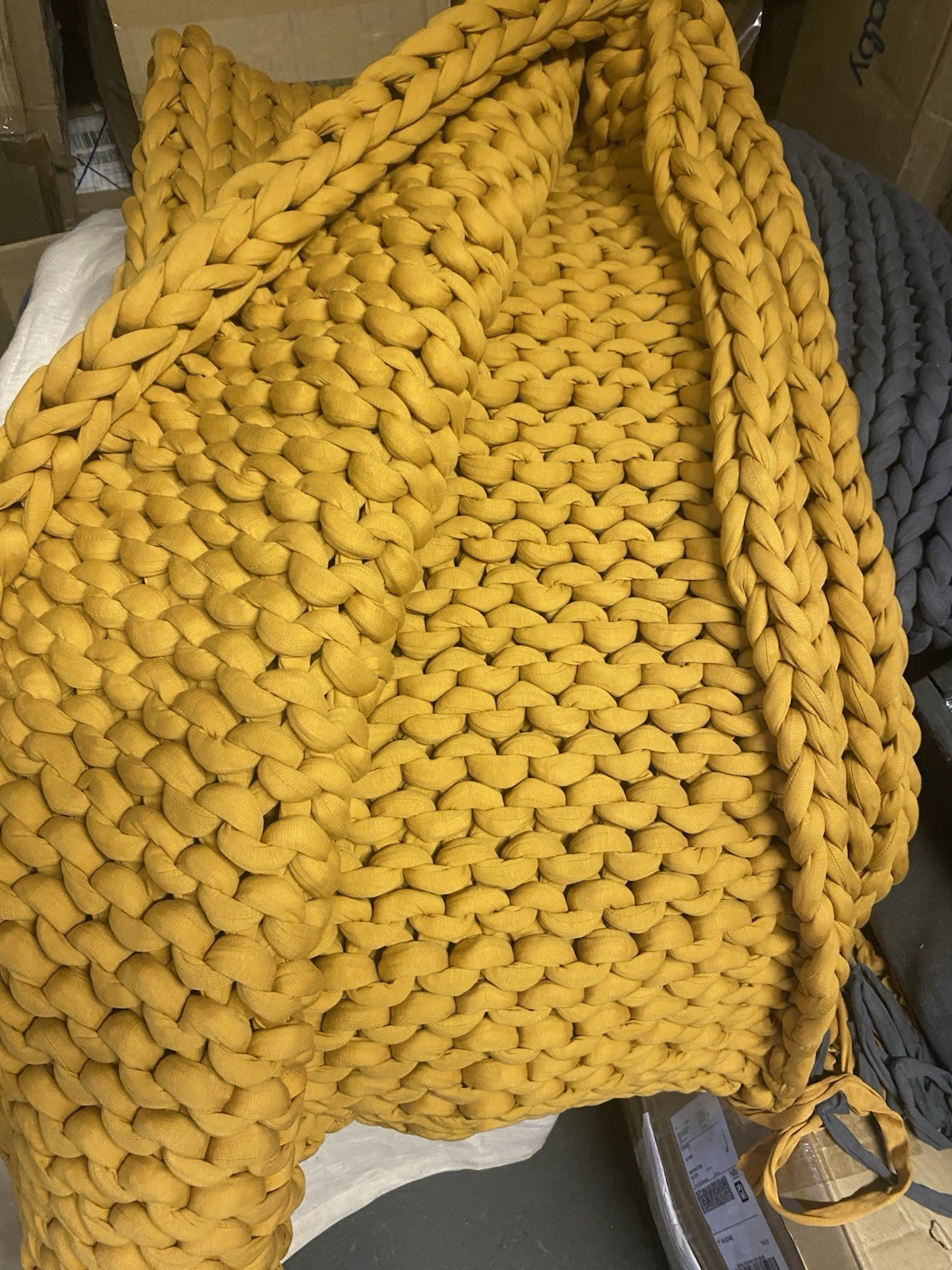 Bearaby Tencil Tree Napper Throw 20 Lb Reta $349 Marigold Wheat gallery