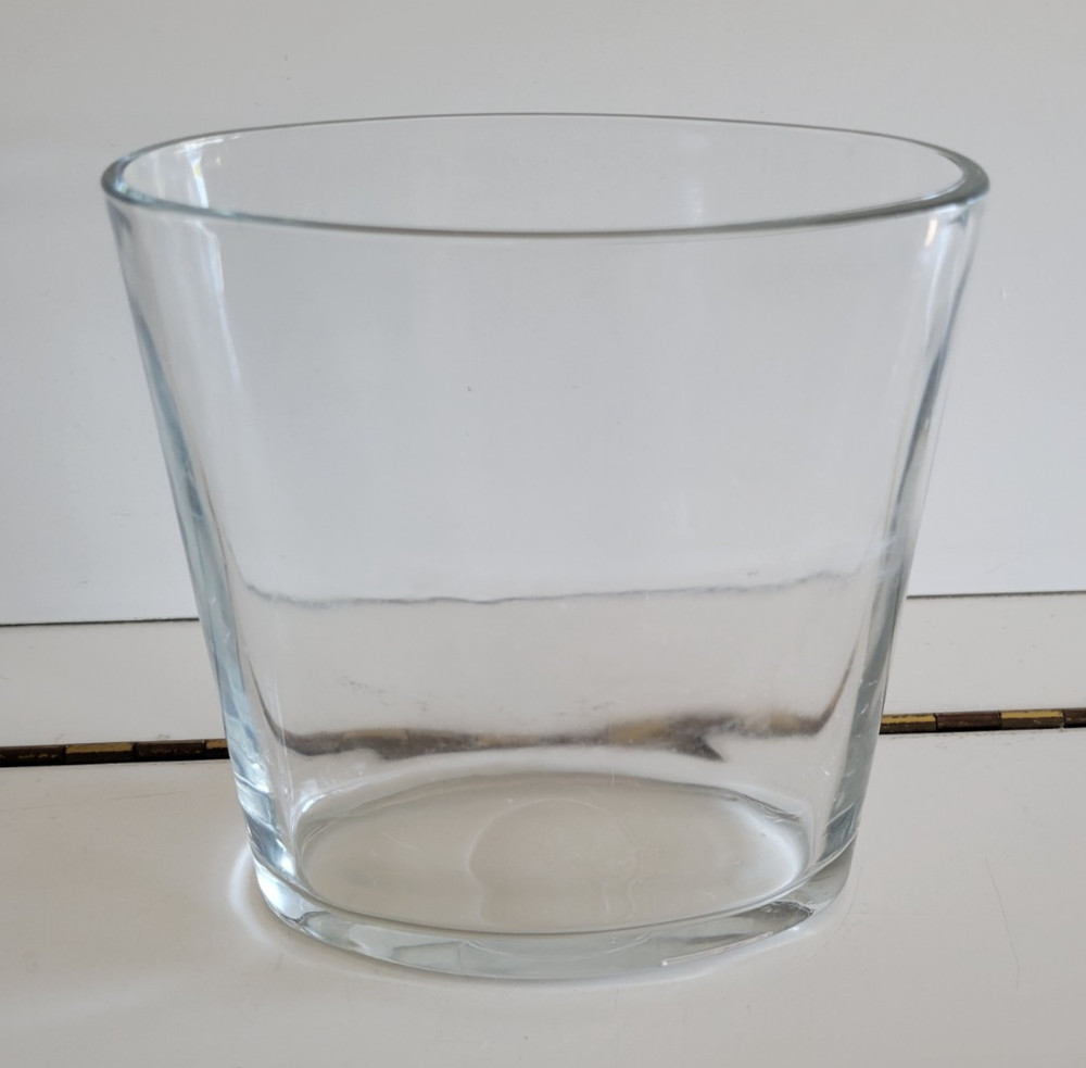 RECTANGULAR CLEAR GLASS VASE ROUNDED EDGES 6.25 BY 5.5 BY 3 INCHES