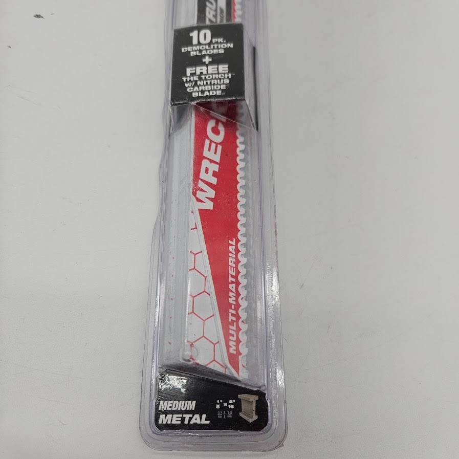 Milwaukee 9 in. 18 TPI TORCH Medium Metal SAWZALL Reciprocating Saw Blade Set gallery