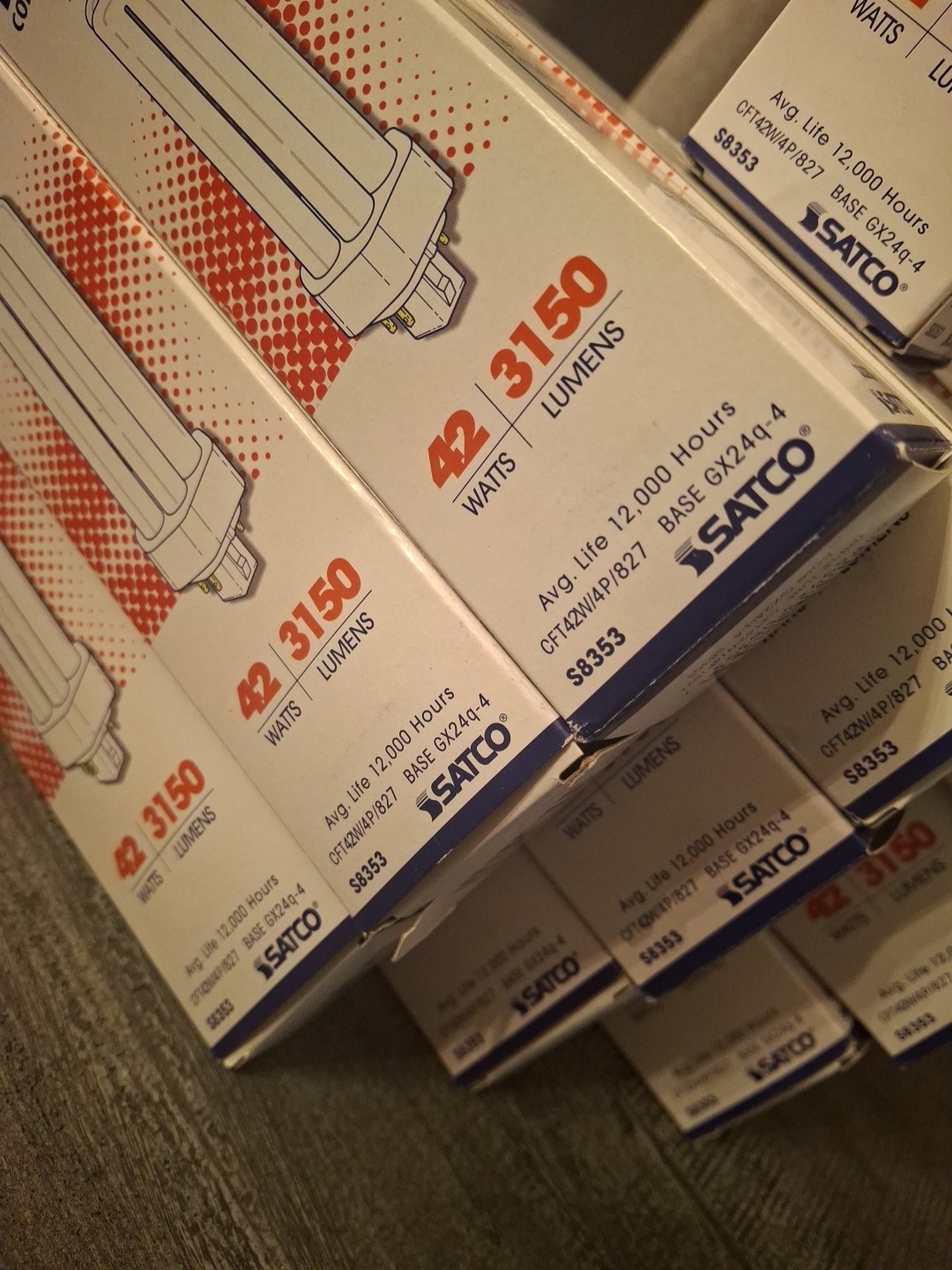 10 Hygrade Triple Tube Compact Fluorescent 2700k 42 Watts Satco S8353 gallery