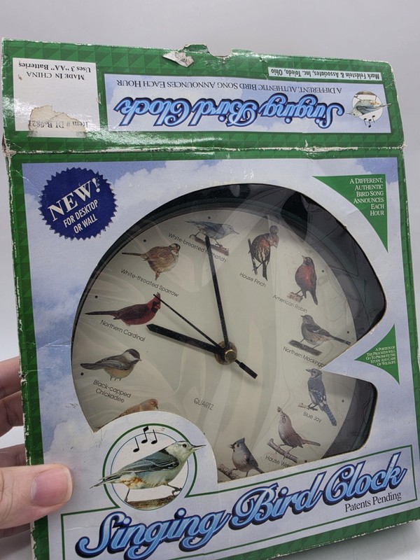 Vintage 1997 Mark Feldstein Authentic Singing Bird Desktop or Wall Clock Tested gallery