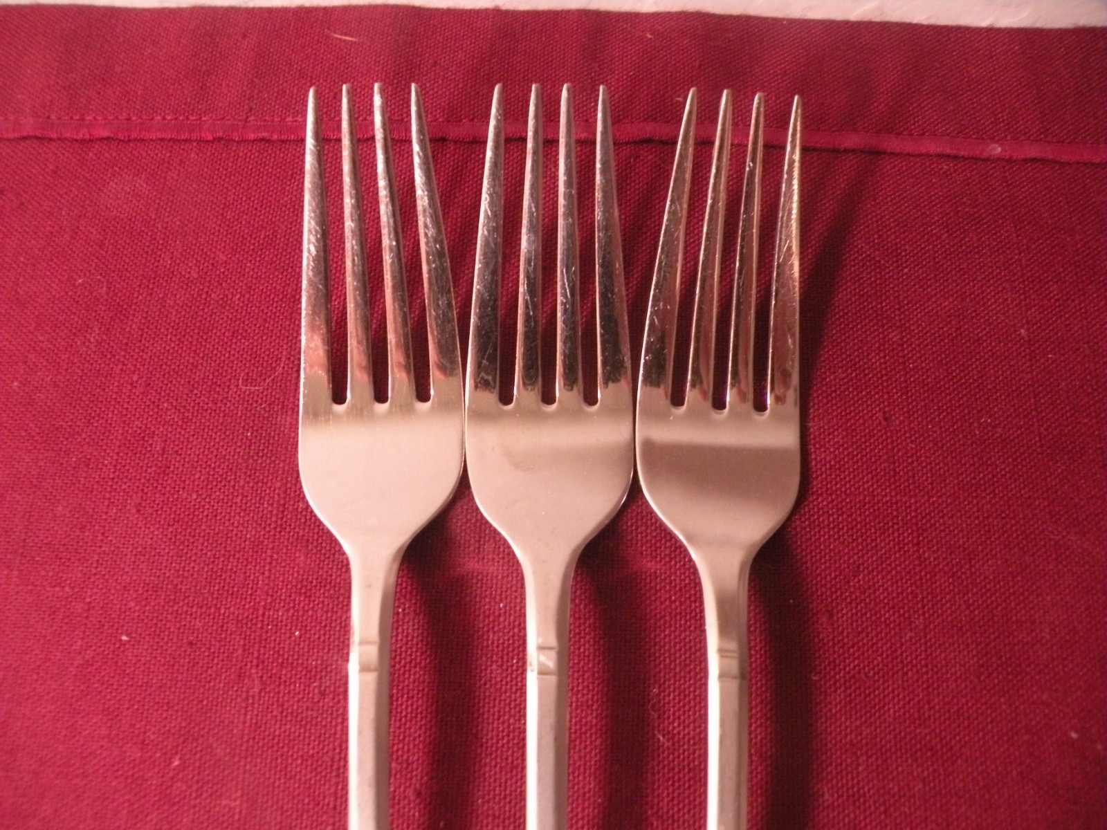 3 Dinner Forks Oneida SATIN JUPITER Glossy Accent Stainless Steel 7 3/4" B gallery