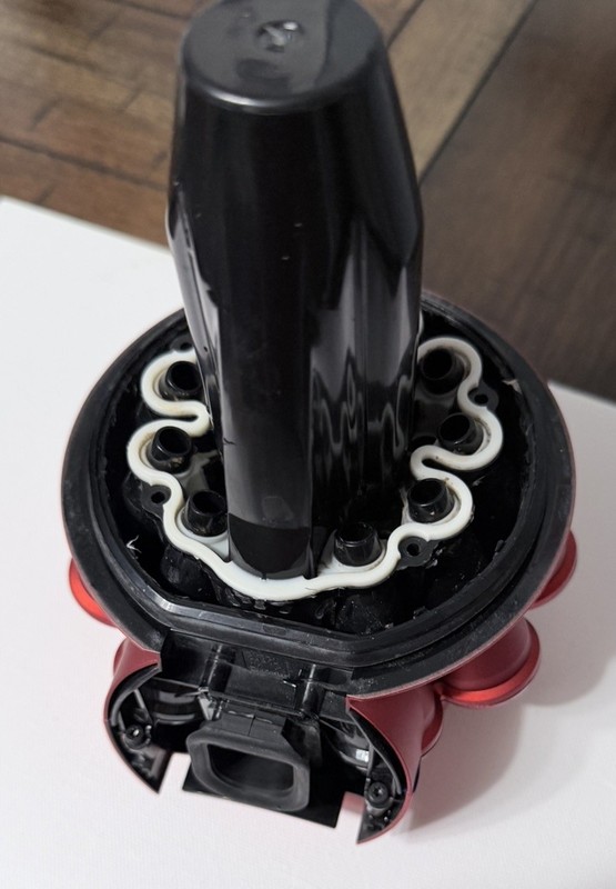 Dyson V8 Origin Cyclone Canister Parts. Used gallery