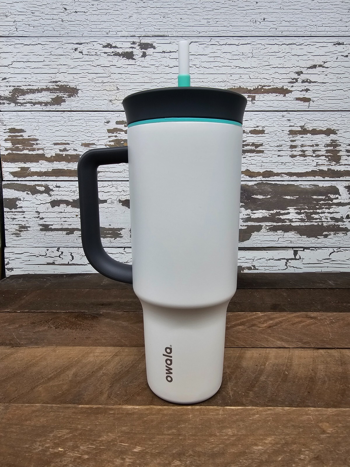 Owala Travel Mug 40 Ounce Cloudscape - Brand New - Authentic gallery