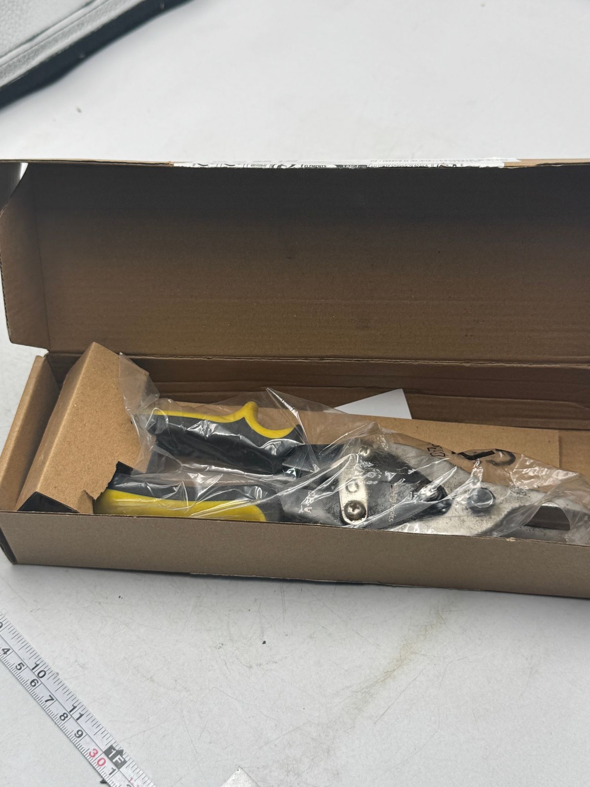 AmazonBasics Straight Cut Aviation Snip Tin Snips Yellow Black Packaged gallery
