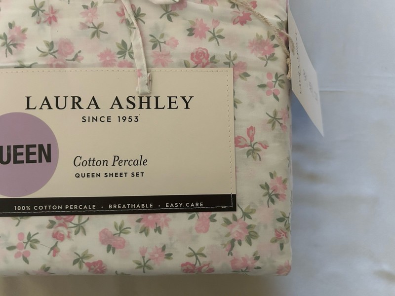 NEW 4pc Laura Ashley Queen Sheet Set Cottage Floral DITSY DOODLE Pinks & Green gallery