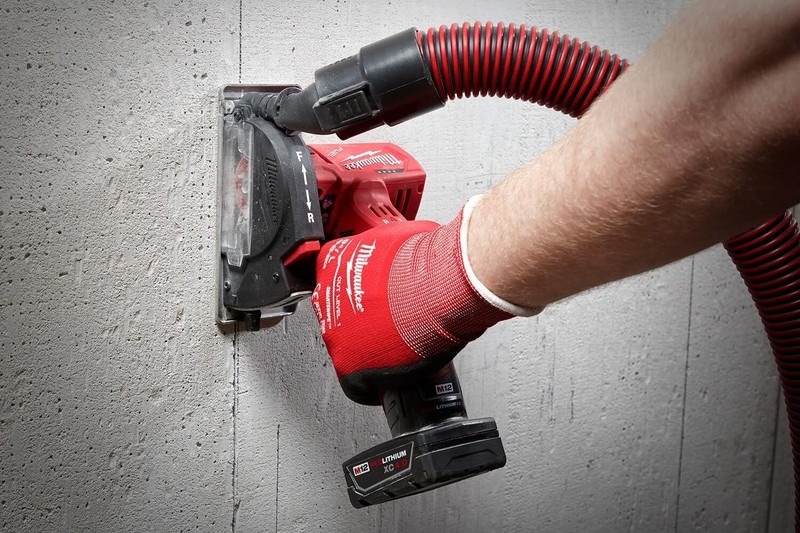 Milwaukee's Cut-Off Tool,12V, Bare Tool 2522-20 gallery