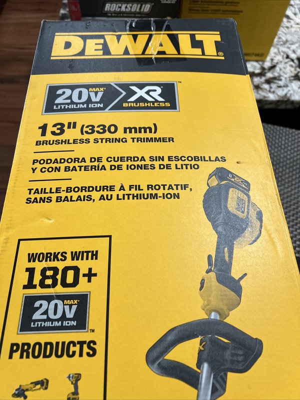 Dewalt Brushless String Trimmer DCST920P1 gallery