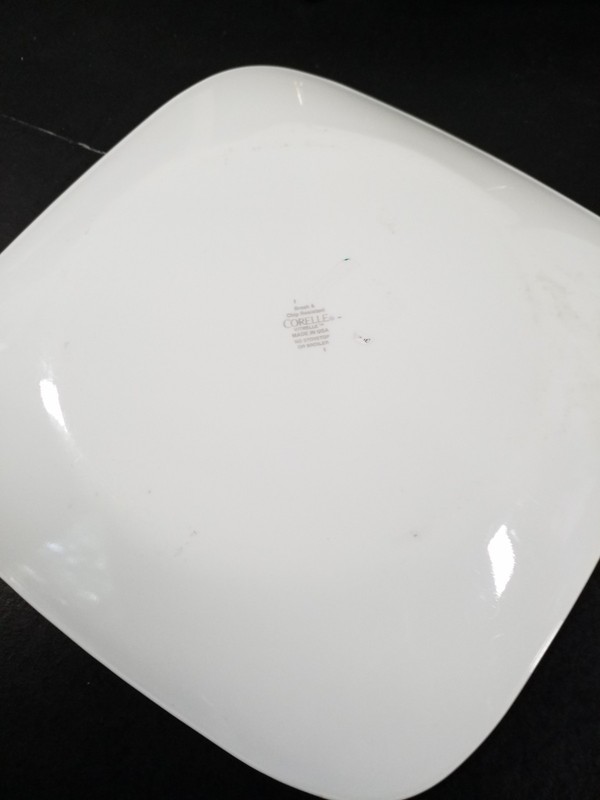Corelle "Simple Lines" 4 Dinner Plates 10.5" gallery