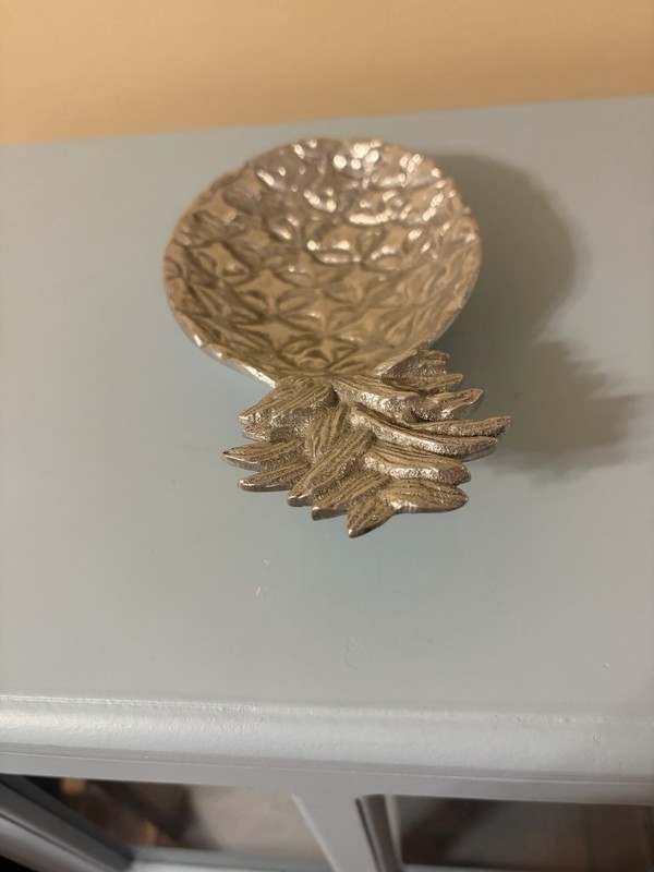 Mariposa Pineapple Shaped Serving Dish gallery