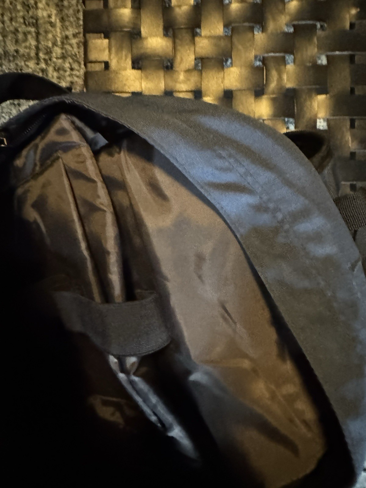 Eddie Bauer  Black/Gray Ripstop Backpack 4