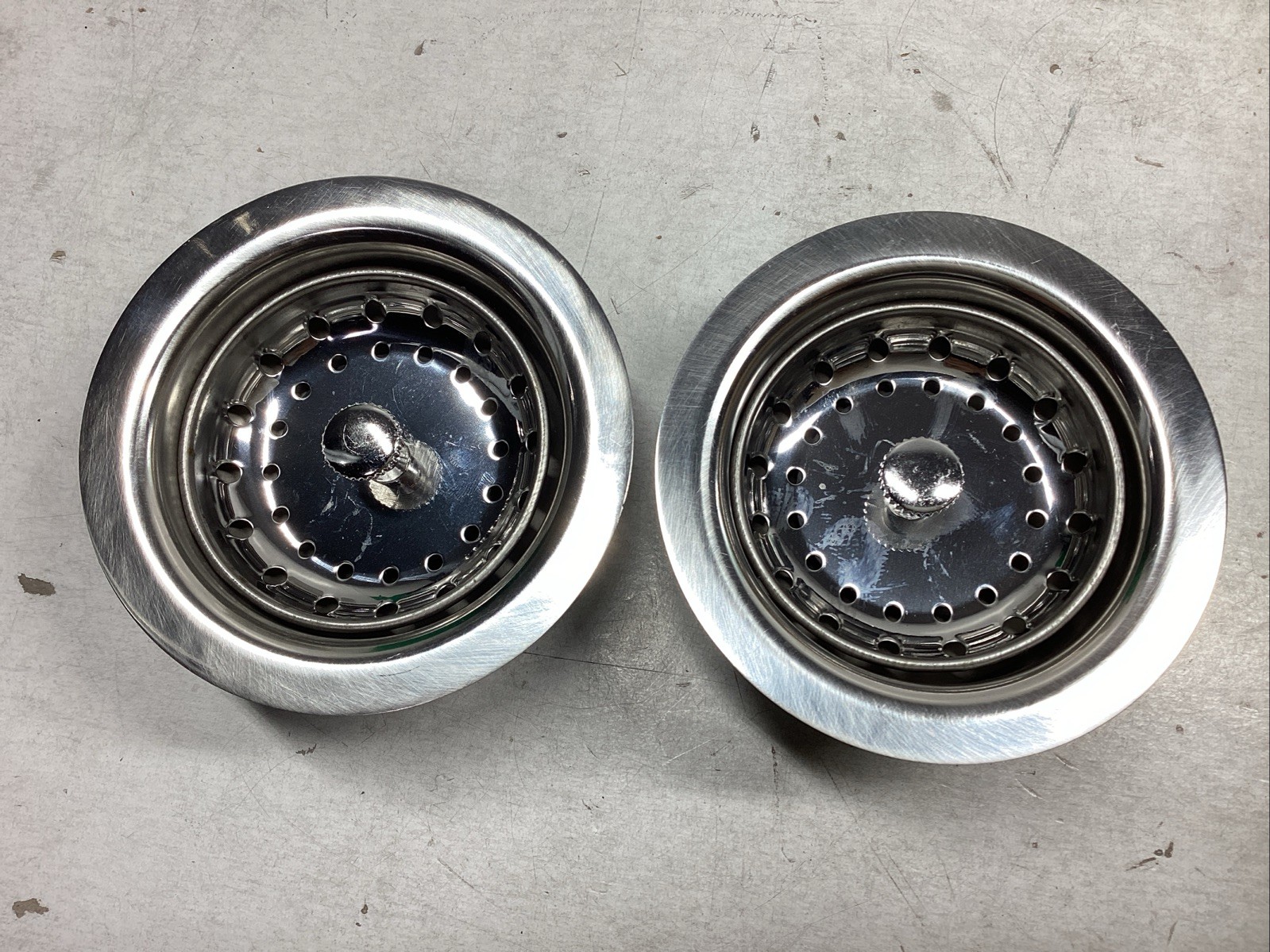 2x REGENCY 600DB35 Kitchen Basket Drain w/Strainer 3.5" gallery