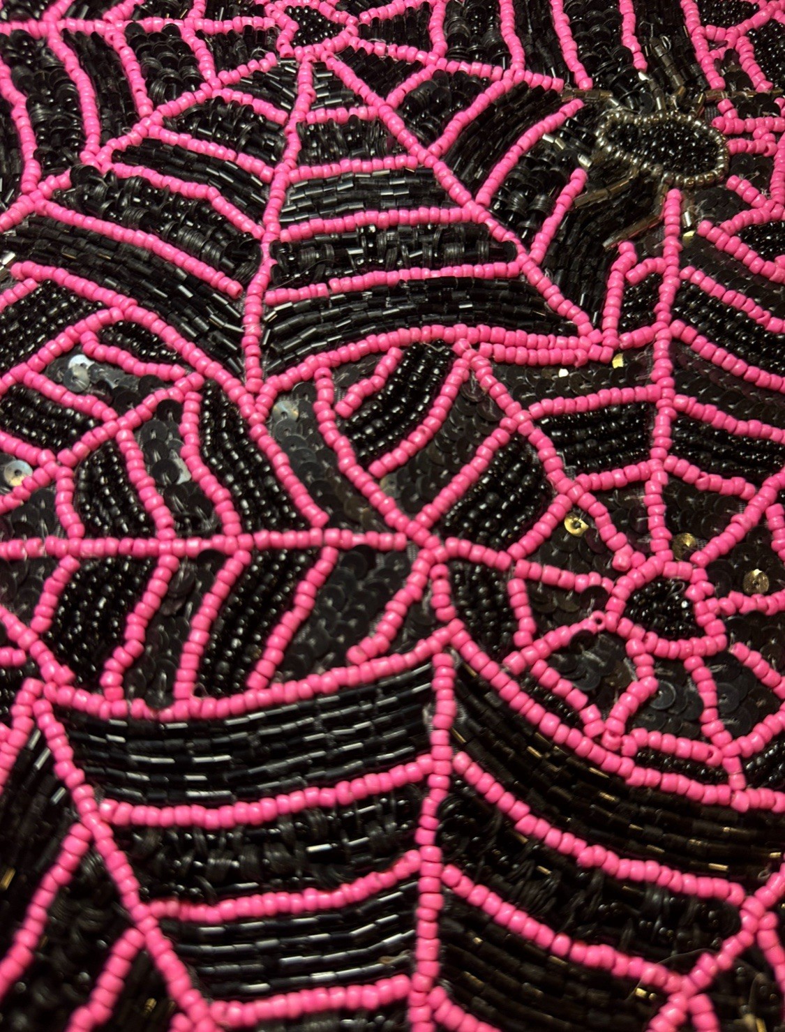 HAPPY HAUNTING Halloween Beaded Table Runner Pink Black Spider Web 13"X 36" NWT gallery