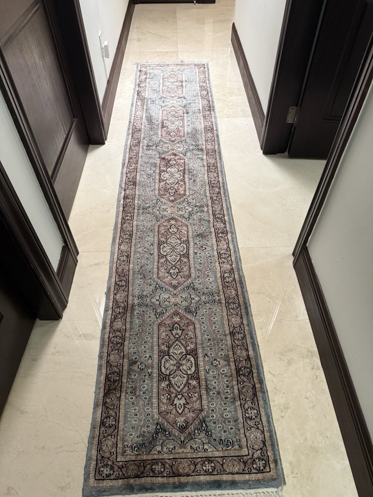 Traditional Oriental Rectangle Runner Rug Blue Pink Beige, Fringed Tassels