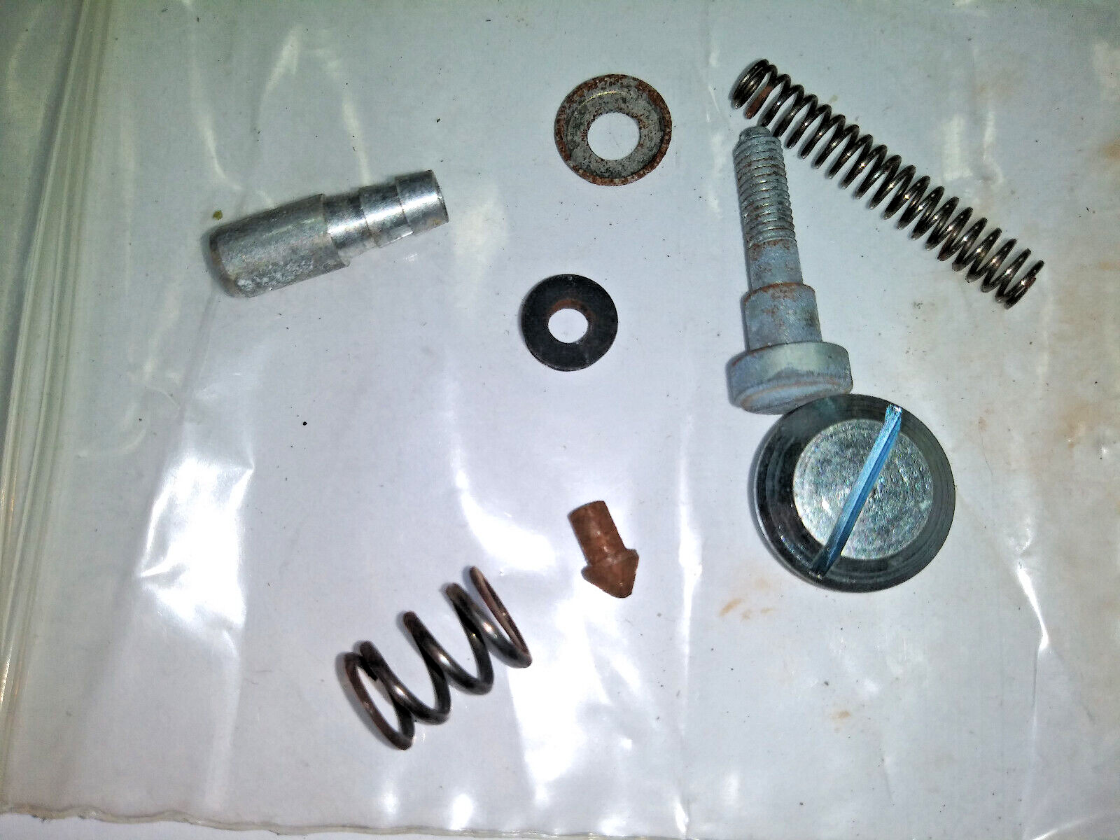 1 EACH, SACHS CHAINSAW, MODEL 166, SPRINGS KIT FOR OIL PUMP, PART # 957 245 310 gallery