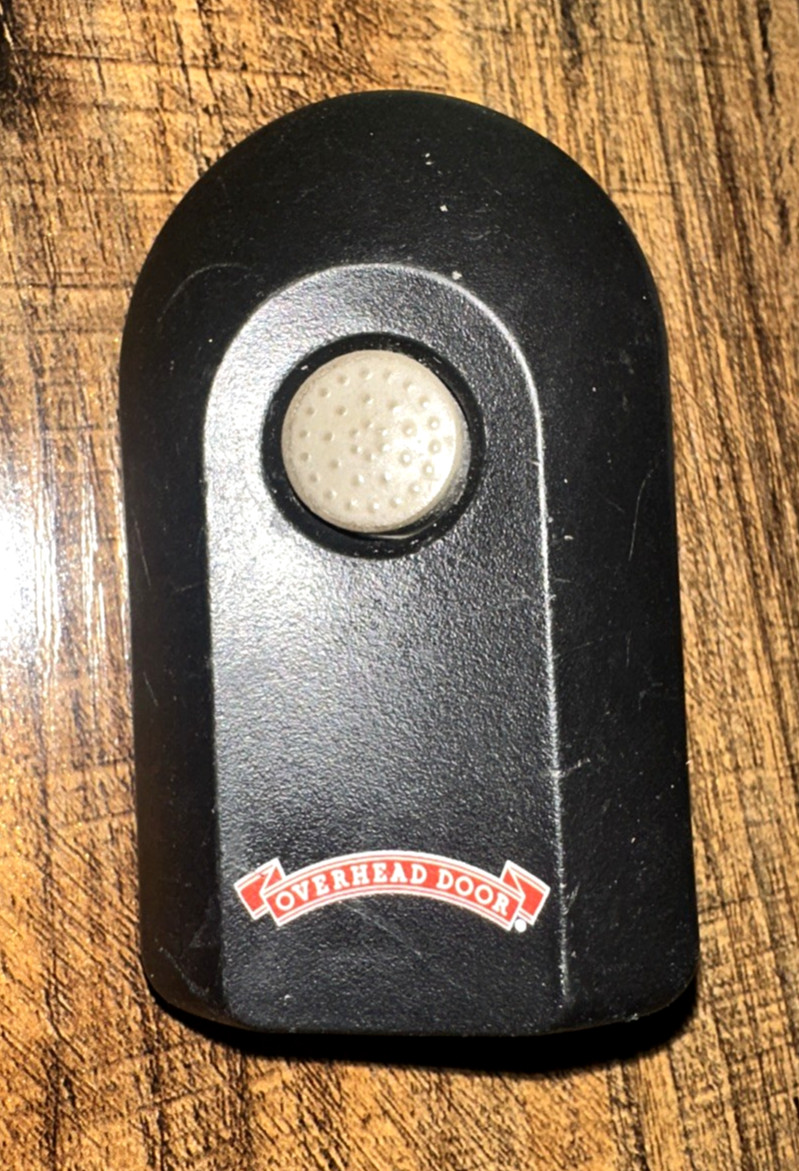 Overhead Door ACSCTO type 1 garage opener remote Control w/Clip *WORKS GREAT* gallery