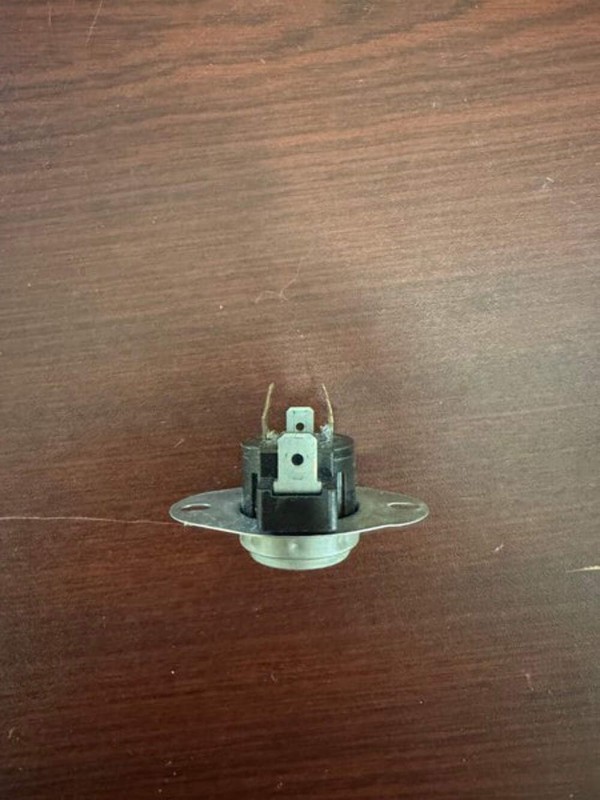 Whirlpool 3387134 Thermostat High Limit Dryer TERM 240v 25a 155F [used] gallery
