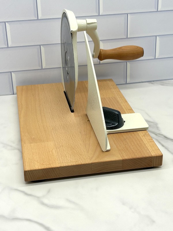USED - Zassenhaus Classic Bread Slicer - Cream gallery