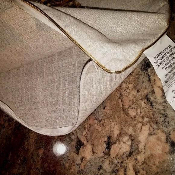 Nourison Industries Polyester Linen Blend Pillow Cover 17" gallery