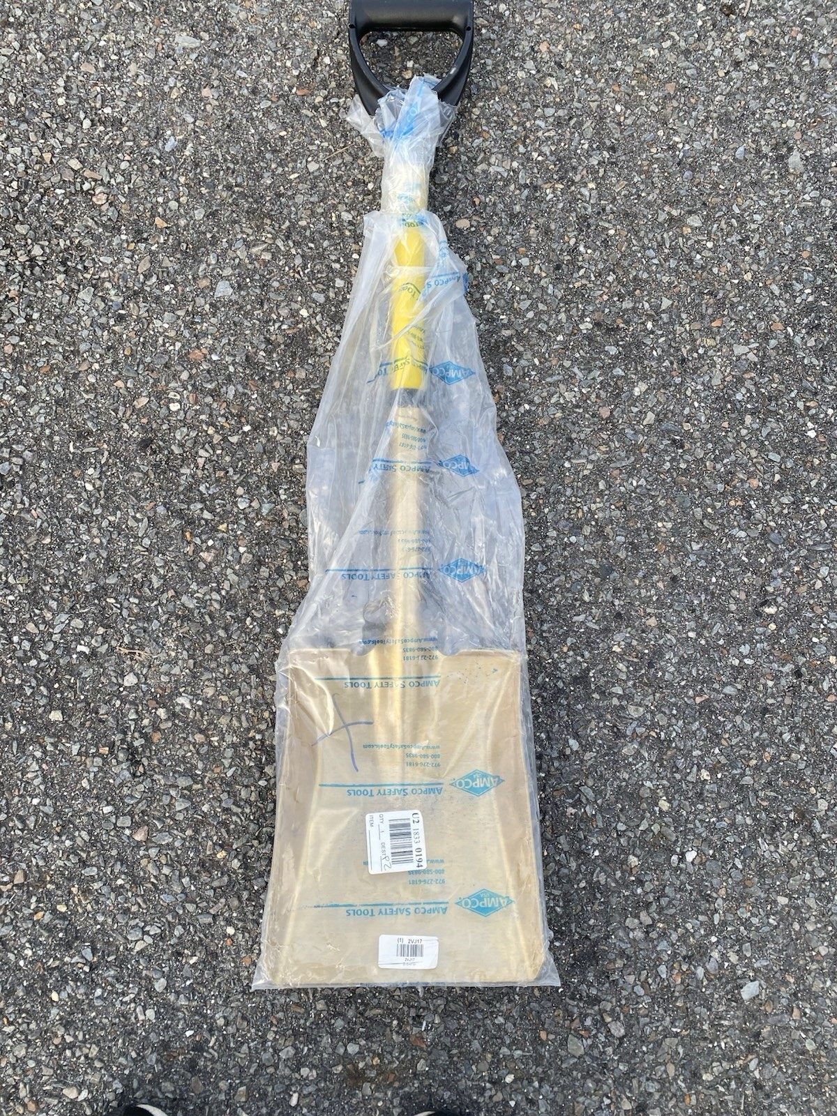 AMPCO S-84FG Square Shovel,22 In Handle,9x11In Blade 2VJ17 gallery