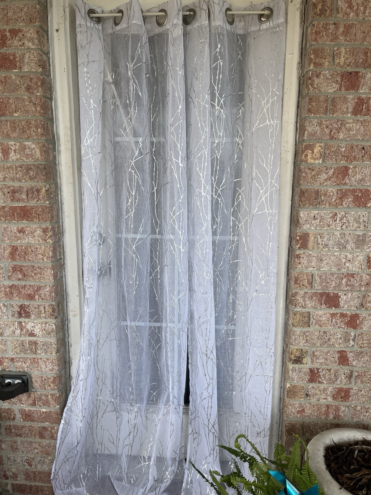 Beautiful Curtains White With Silver 83x35 (4 Panels) gallery