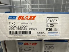NORTON BLAZE 7IN X 0 IN HOOK & LOOP SAND DISC GRIT 36 QTY 25 IN BOX