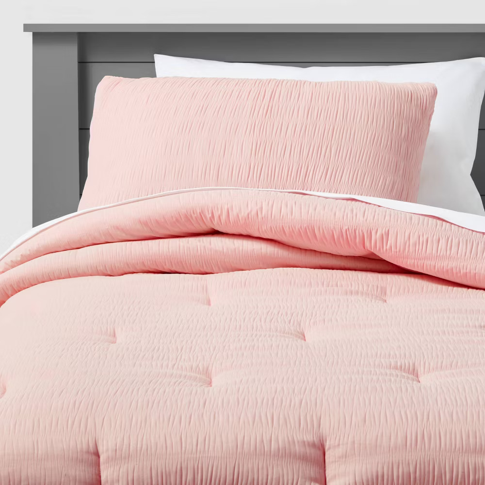 Twin Seersucker Comforter Set Pink - Pillowfort gallery