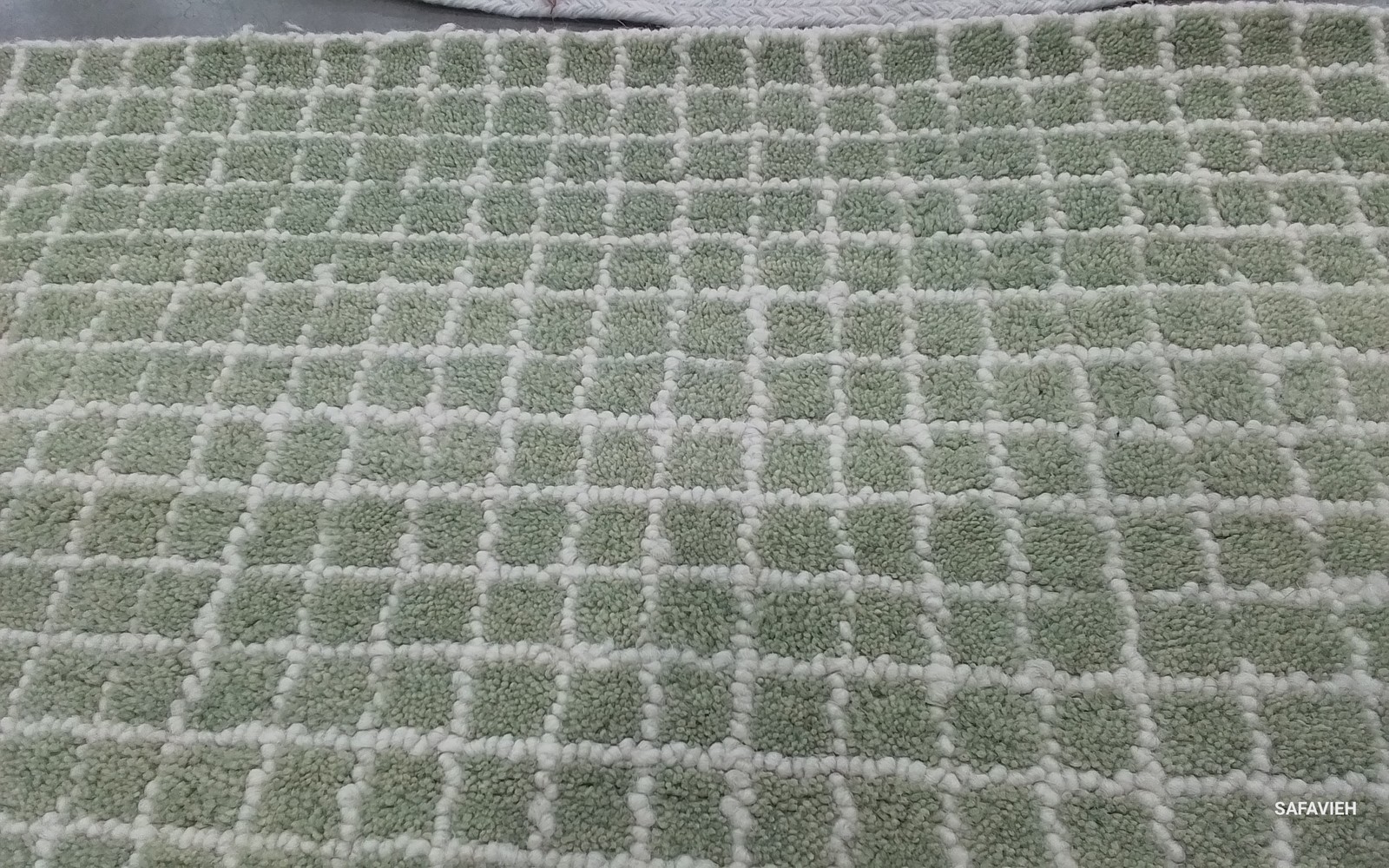 GREEN / IVORY 5'-0" x 8'-0" Back Stain Rug, Reduced Price 1172799869 GRE351Y-5 gallery