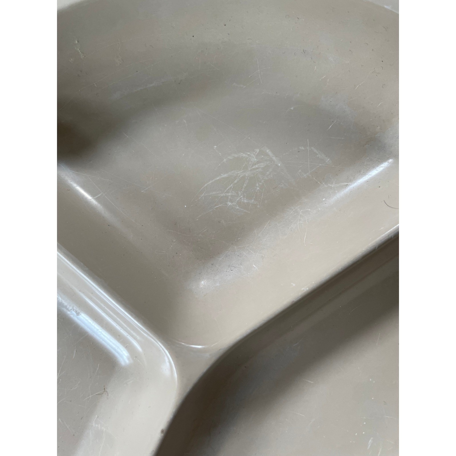 Anchor Hocking 10" Divided Plate Tan Vintage Microwave Tray PM486-TI - No Lid gallery