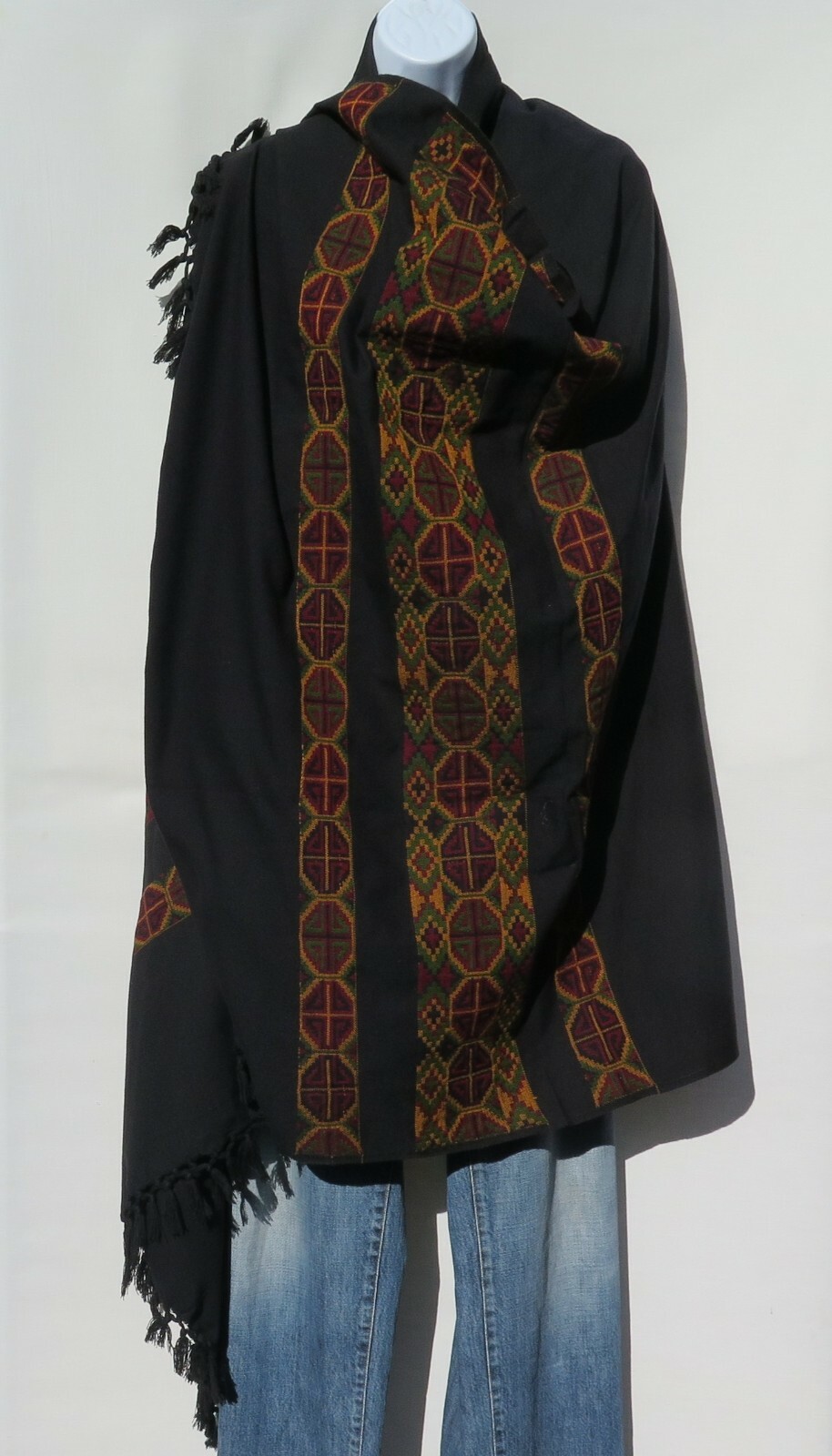Yak+Sheep Wool Blend|Shawl/Throw|Hand Loomed|Kullu|Color: Black gallery