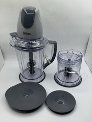 Ninja Master Prep Blender Food Processor 48oz QB900B 400W 9 Pieces Used Works