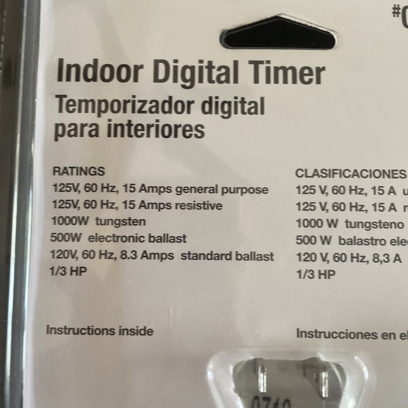 UTILITECH Digital Indoor Timer 24 Hour Repeating Cycle 125V/60Hz/15amp 0144506 gallery