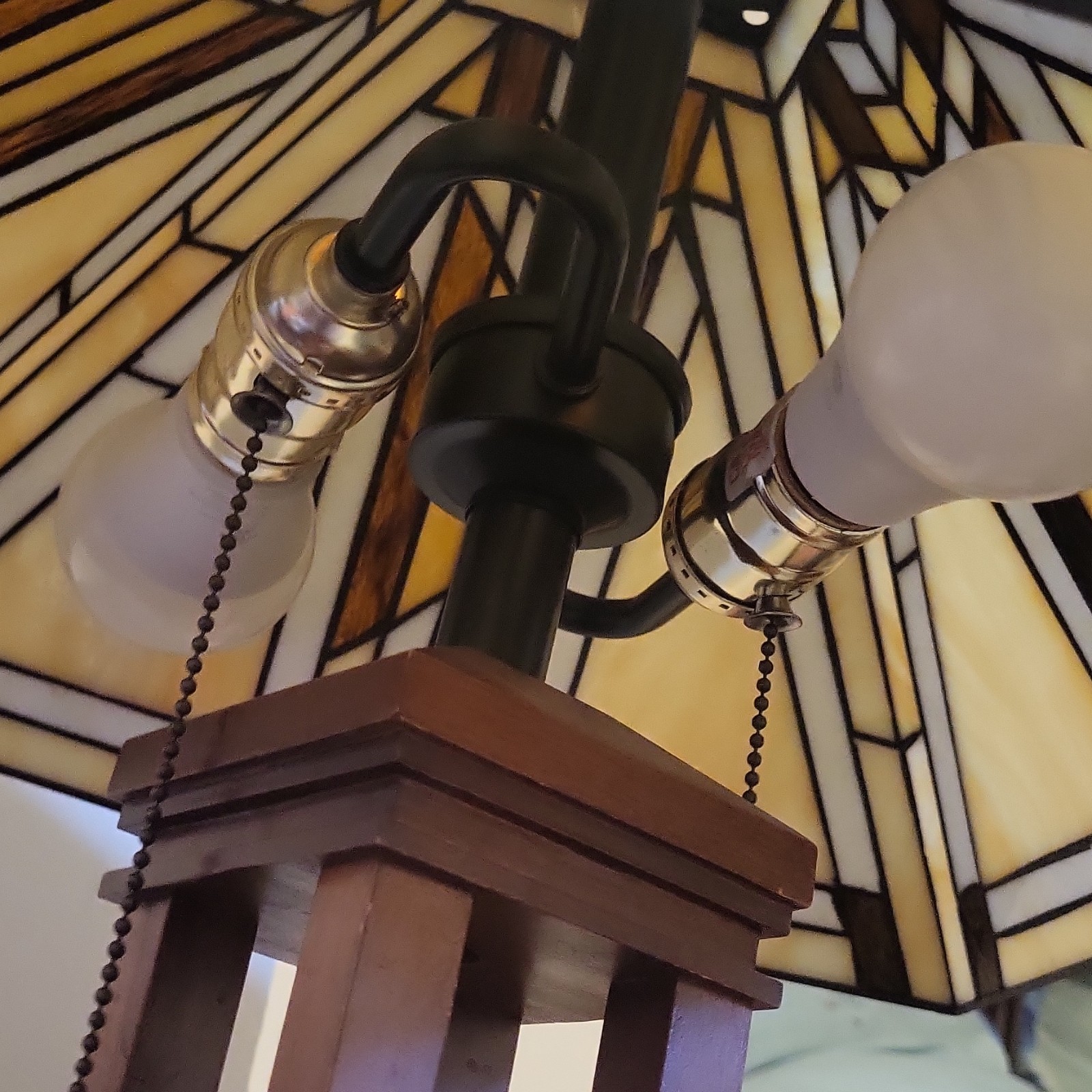 Gibbons Table Lamp Pyramid Shade Stained Glass Pull Chain Corded gallery