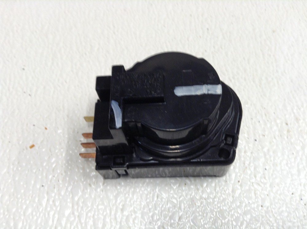 WHIRLPOOL REFRIGERATOR DEFROST TIMER PART # 2199008 W10822278