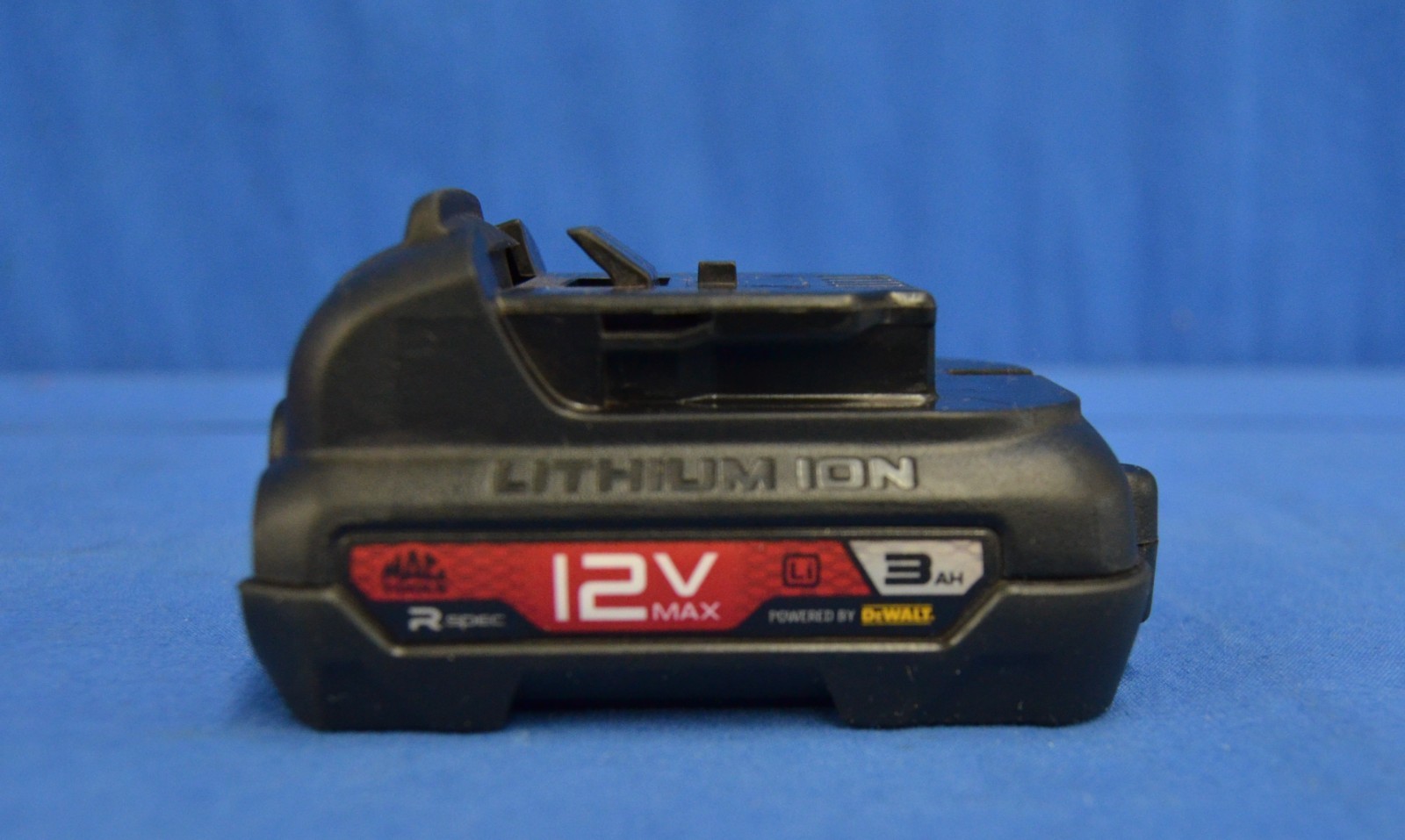 Mac Tools MBR124 3.0 Ah Battery Pack 12v gallery