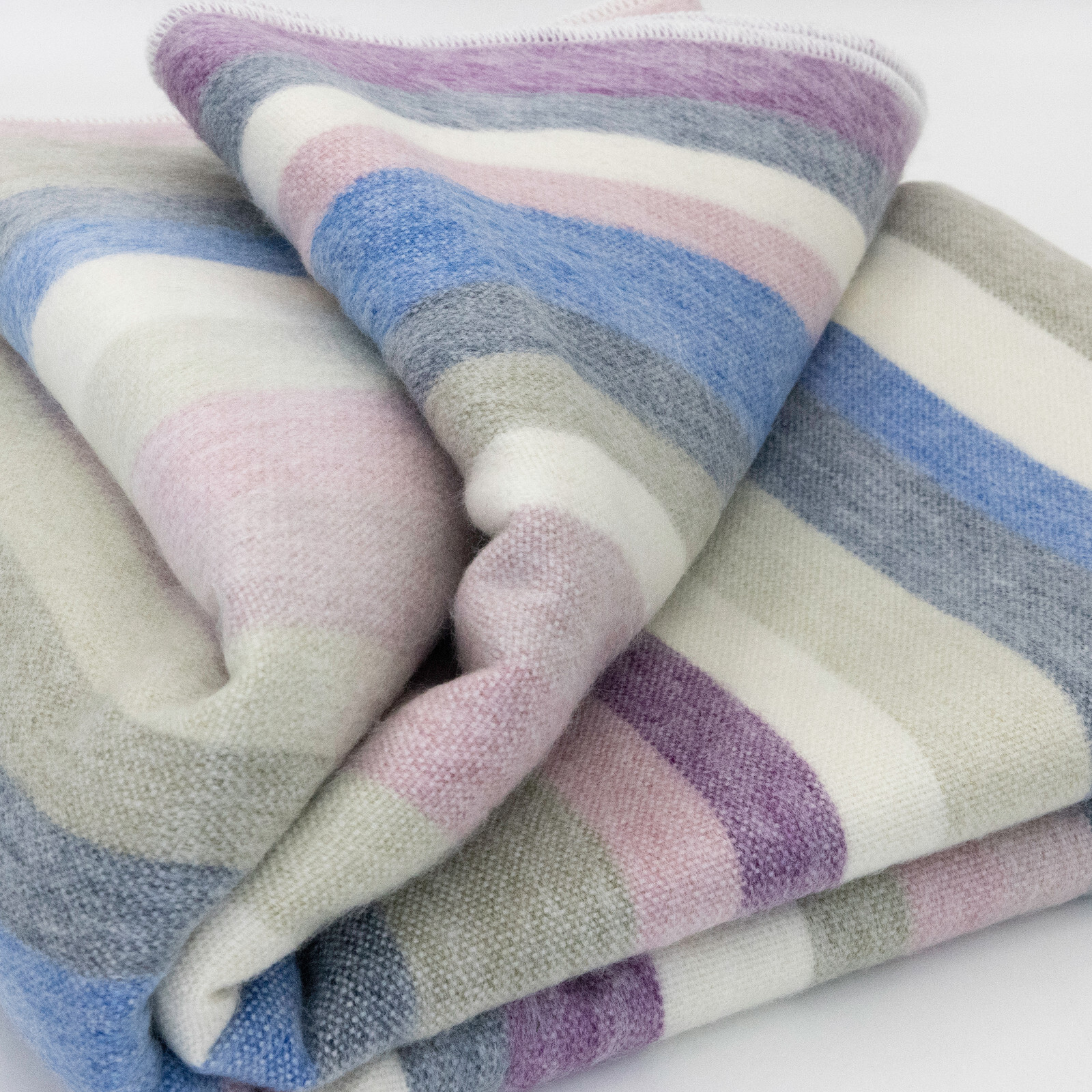 SOFT & WARM STRIPED ALPACA WOOL BLANKET QUEEN BED SOFA THROW PASTEL RAINBOW gallery
