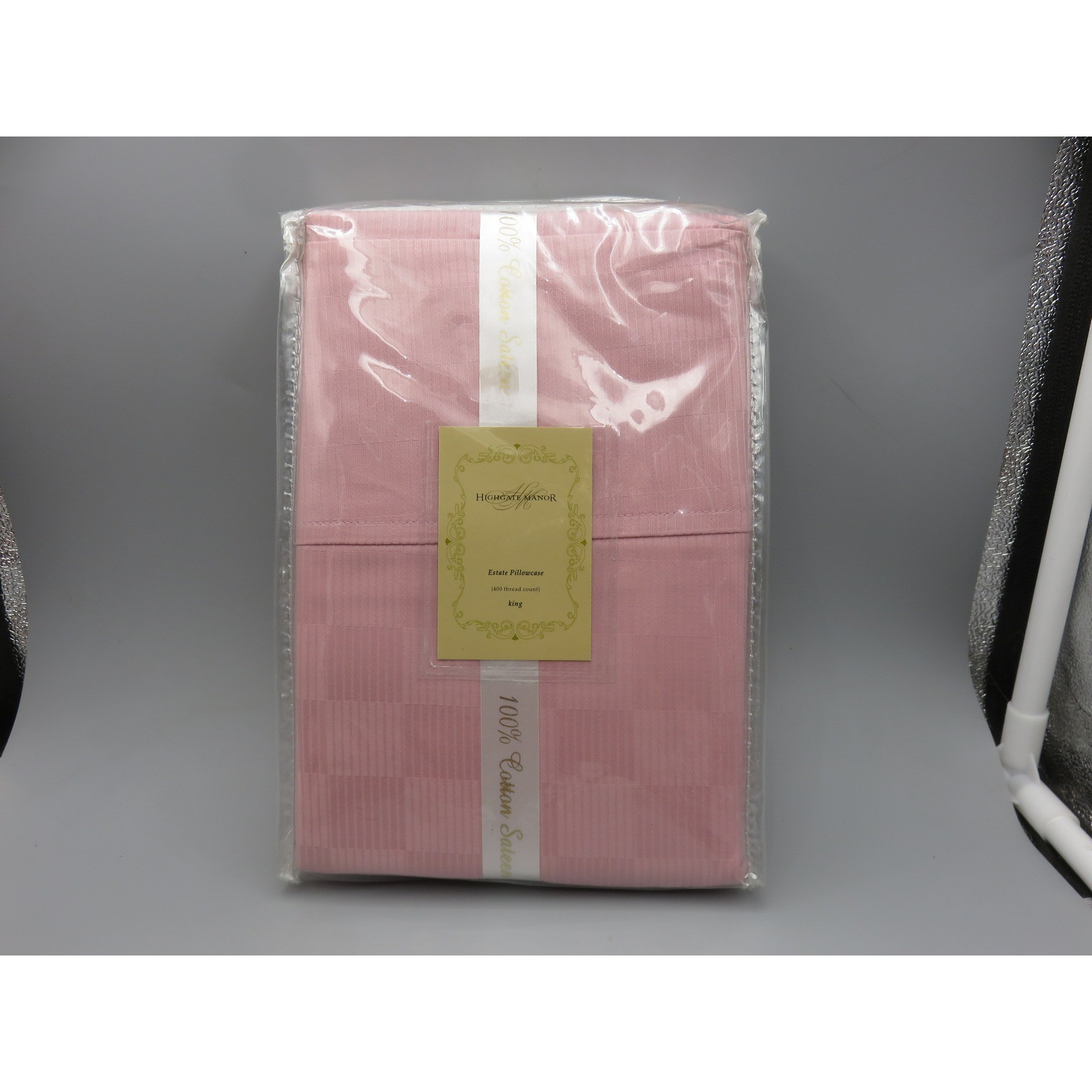 Highgate Manor Estate King Pillowcase Set 400 TC 100% Cotton Sateen Pink 2pc gallery