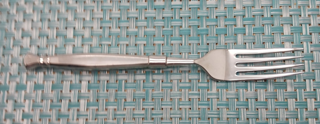Oneida Act 1 Pattern Stainless Cube Dinner Fork Free Ship! gallery