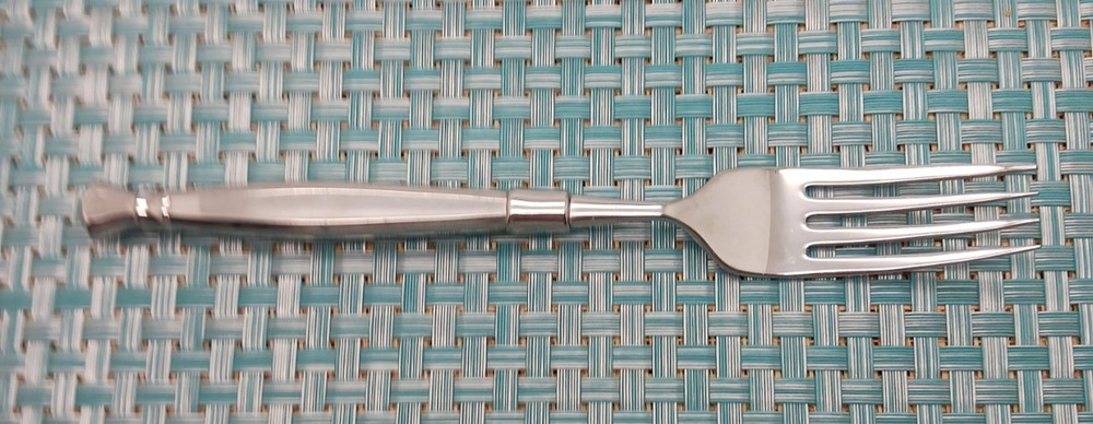 Oneida Act 1 Pattern Stainless Cube Dinner Fork Free Ship!