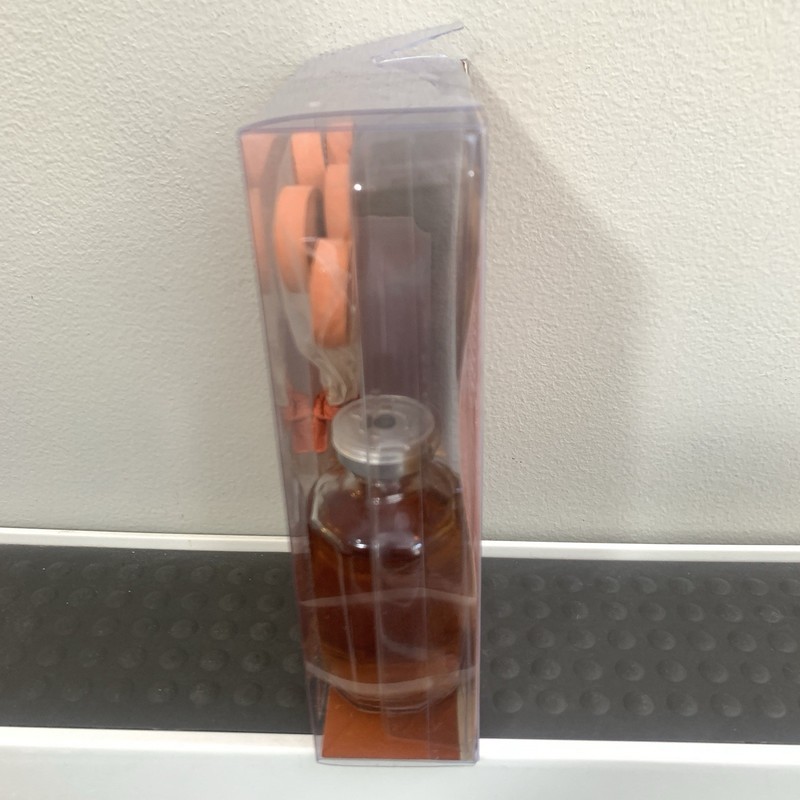 Pier 1 Imports SPICED CAKE Reed Diffuser Oil Mini 0.95oz Home Fragrance New NIB! gallery