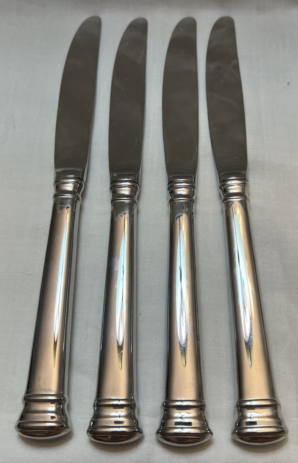 4 Lenox Eternal Glossy Stainless Dinner Knives Korea 9 1/4” gallery