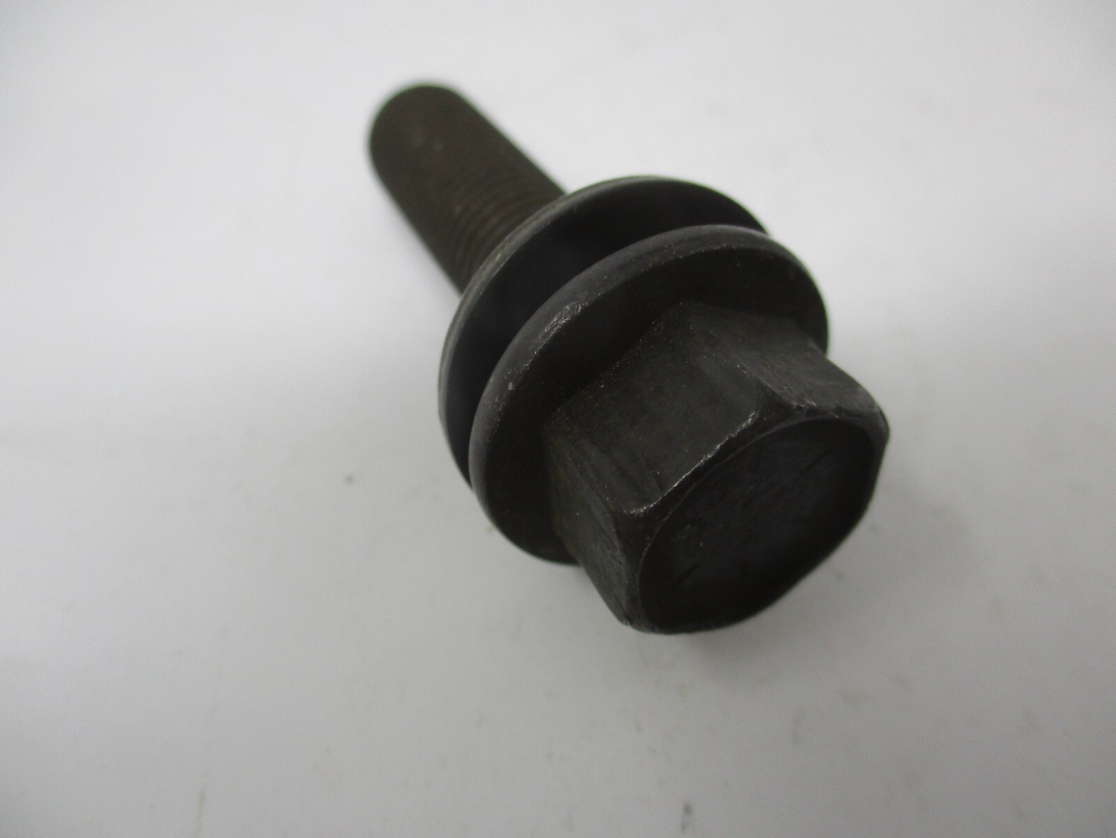 Genuine Toro 125-2466 Bolt Washer for Mower Blade Recycler Lawnmower gallery