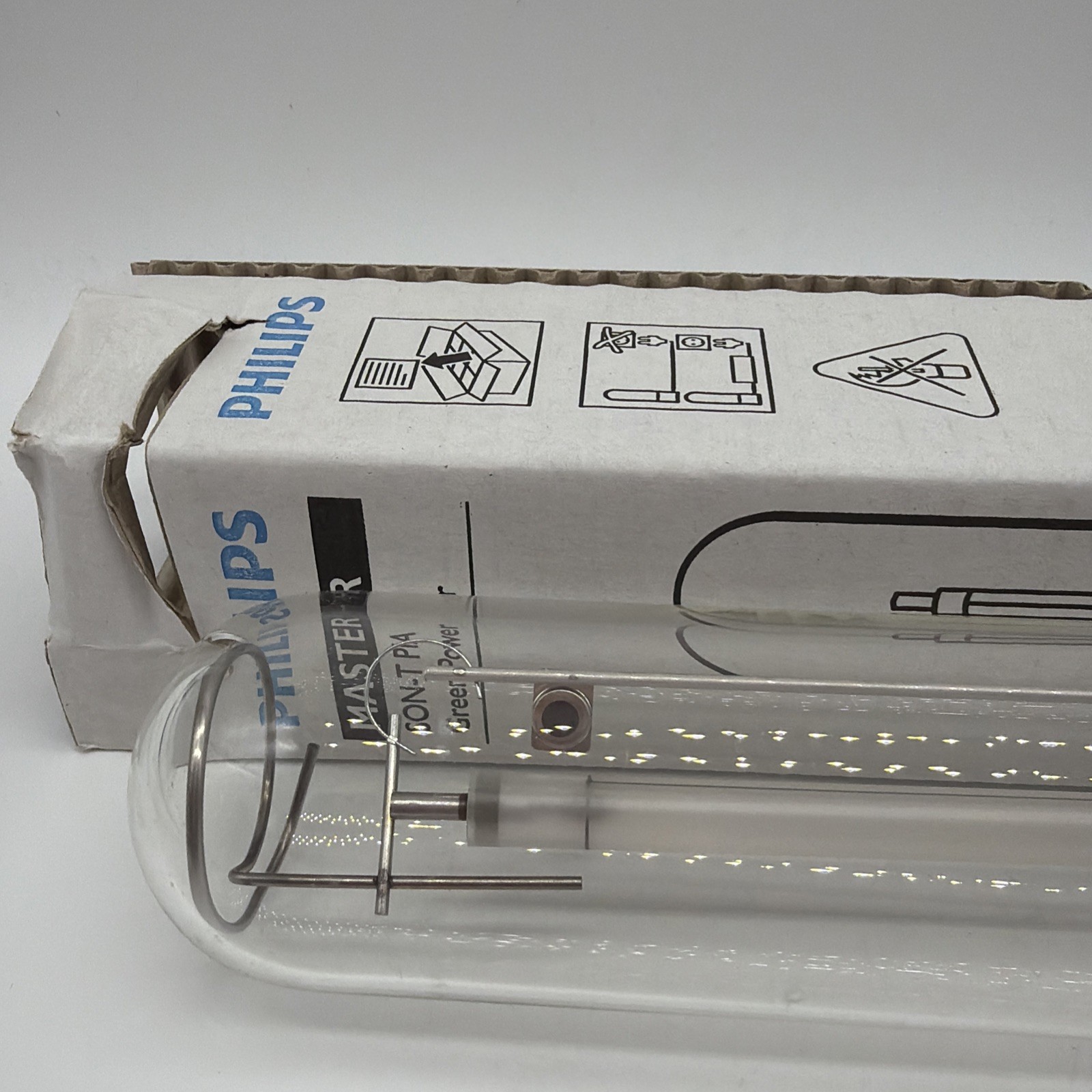 Philips MASTER SON-T PIA GreenPower 400w Mogul E40 126V 404871 gallery
