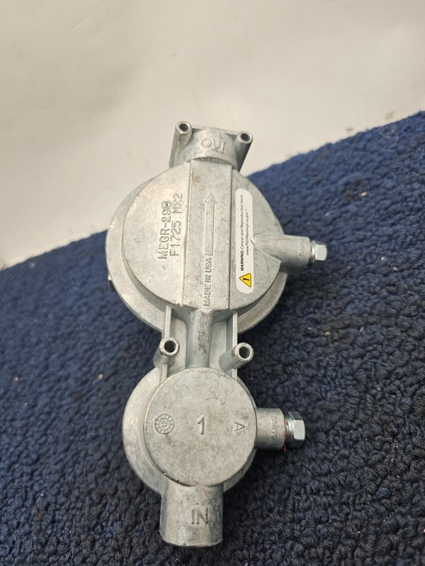 Marshall Excelsior MEGR-29 Compact Integral Two-Stage Gas Regulator gallery