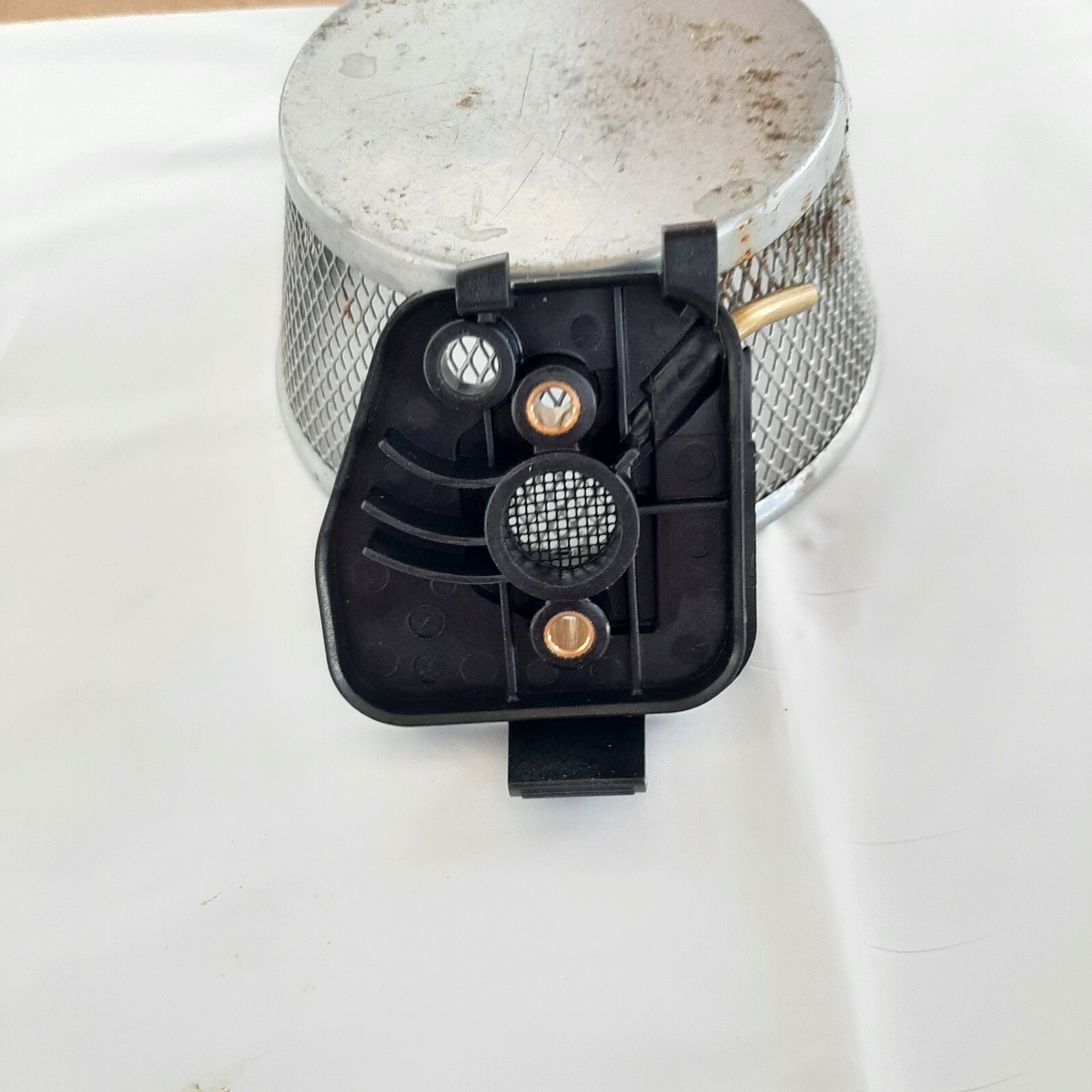 Ryobi Air Filter Cover BASE w/choke lever. 4 Cycle 30cc CERTAIN MODELS ONLY! gallery