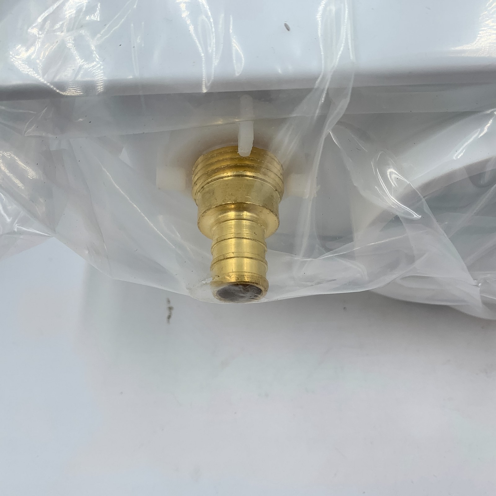 Jones Stephens Washing Machine Valve Box For 1/2" PEX Crimp B05942 gallery